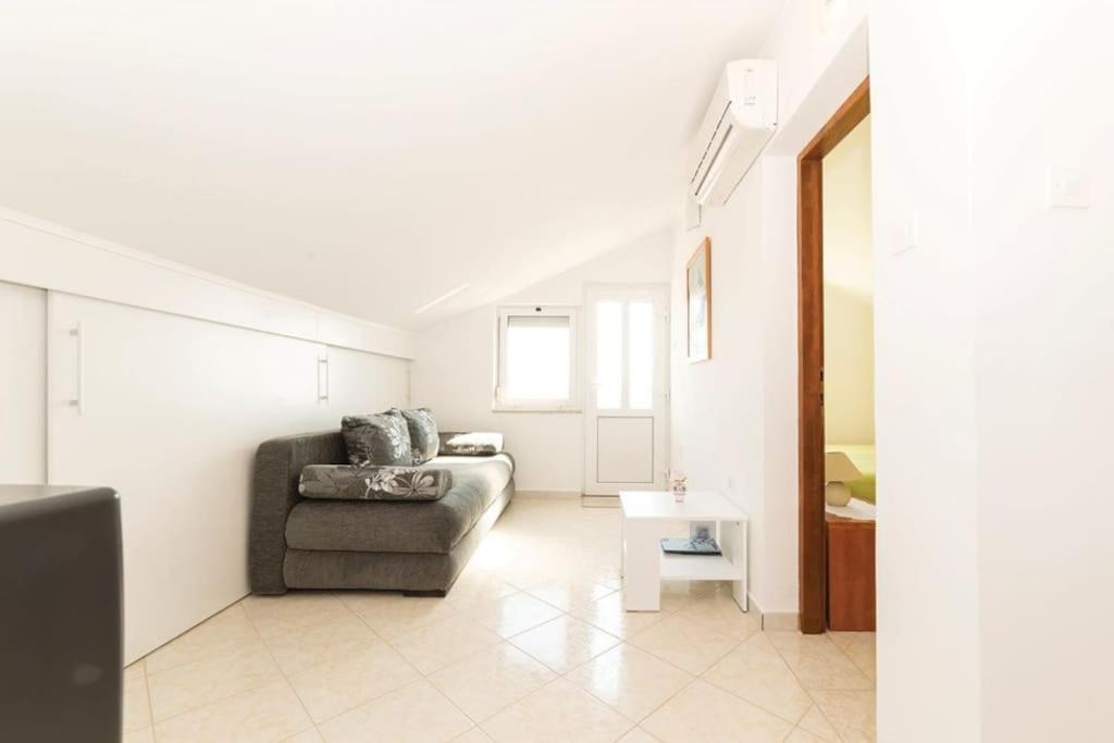 Apartman Maura Vlašići Esterno foto